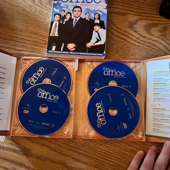 The Office Seasons 3 & 4 DVD Sets Preowned Complete W Extras - Picture 5 of 7